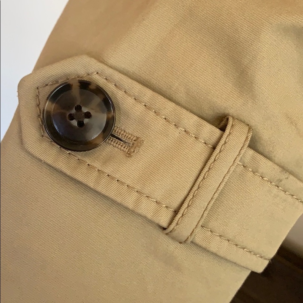 Banana Republic Classic Trench Coat - Picture 3 of 6